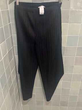ISSEY MIYAKE / PLEATS PLEASE / SIZE 5 / Great conditions
